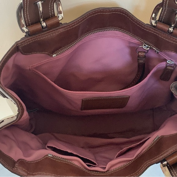 COACH Soho Pleated Leather Tan and Off White Handbag w/Nickel Hardware. F15045 - Picture 6 of 8